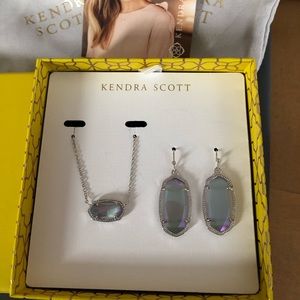Kendra Scott Iridescent Slate Gift set